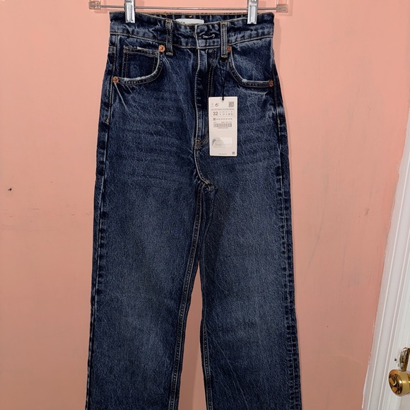 Zara Denim - Blue flare Zara Jeans, long waist